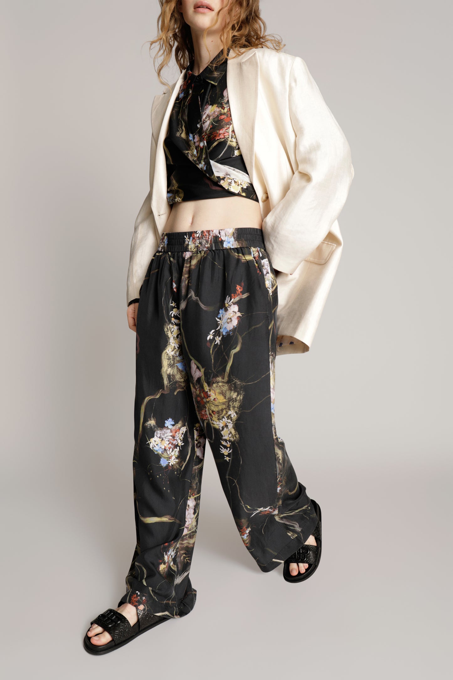 ARUM SILK PANTS - BLACK